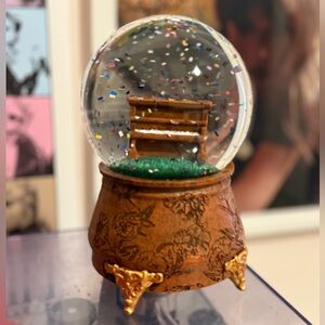 Taylor Swift The Eras Tour Acoustic Piano Snow Globe